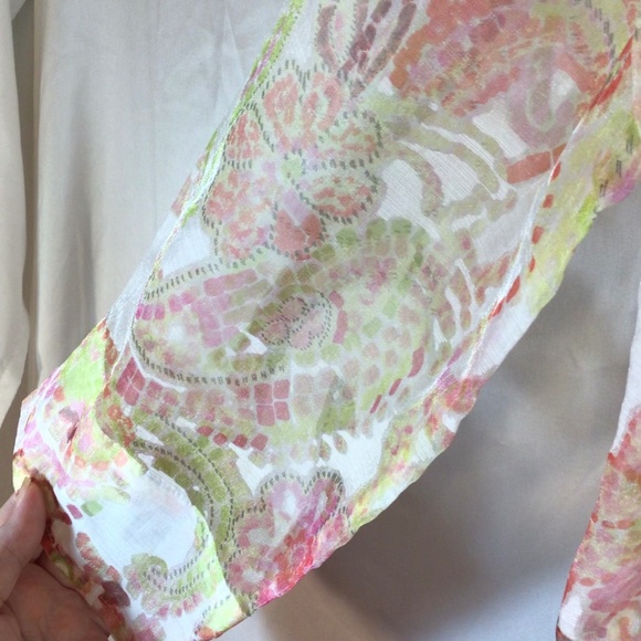 Coldwater Creek Women’s Blouse Size XL Semi-Sheer Abstract Floral Pleated Front - Picture 6 of 14